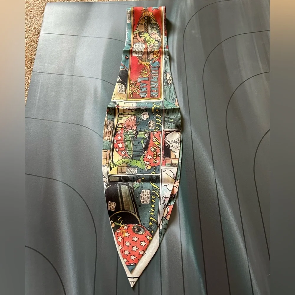 Women 100% Silk print Effervescent Silk Scarf